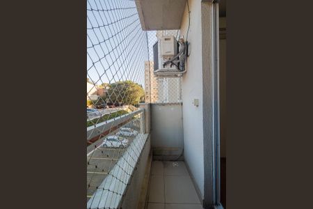 Apartamento à venda com 72m², 3 quartos e 1 vaga Apartamento à venda com 72m², 3 quartos e 1 vagaSala - Varanda
