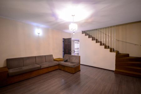 Casa à venda com 187m², 3 quartos e 5 vagasSala