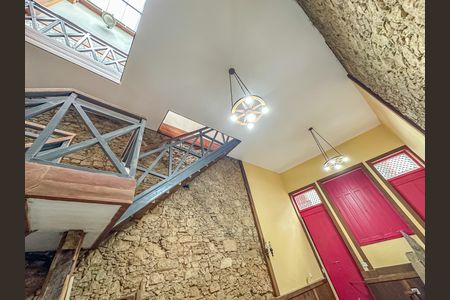 Casa à venda com 300m², 2 quartos e sem vaga Casa à venda com 300m², 2 quartos e sem vagaÁrea comum