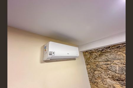 Casa à venda com 300m², 2 quartos e sem vaga Casa à venda com 300m², 2 quartos e sem vagaSuíte 2