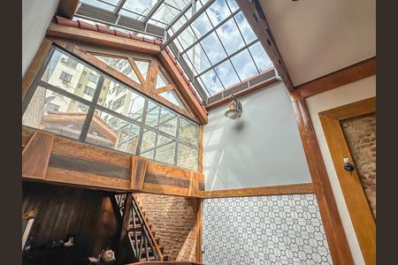 Casa à venda com 300m², 2 quartos e sem vaga Casa à venda com 300m², 2 quartos e sem vagaSala 2