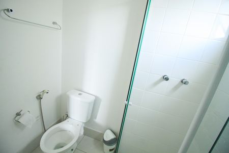 Apartamento à venda com 96m², 3 quartos e 2 vagas Apartamento à venda com 96m², 3 quartos e 2 vagasBanheiro Suíte