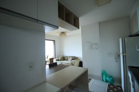 Apartamento à venda com 96m², 3 quartos e 2 vagas Apartamento à venda com 96m², 3 quartos e 2 vagasCozinha