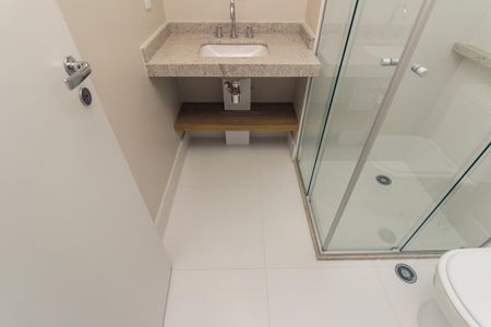Studio para alugar com 30m², 1 quarto e sem vaga Studio para alugar com 30m², 1 quarto e sem vagaBanheiro