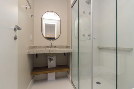 Studio para alugar com 30m², 1 quarto e sem vaga Studio para alugar com 30m², 1 quarto e sem vagaBanheiro