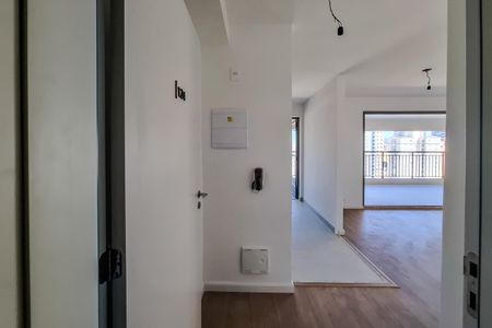 Apartamento à venda com 107m², 2 quartos e 2 vagas Apartamento à venda com 107m², 2 quartos e 2 vagasSala