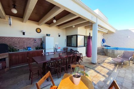 Apartamento à venda com 360m², 3 quartos e 2 vagasÁrea gourmet - Cobertura