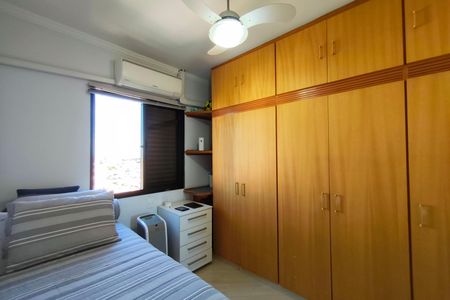 Apartamento à venda com 360m², 3 quartos e 2 vagasQuarto 