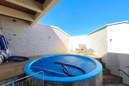 Apartamento à venda com 360m², 3 quartos e 2 vagasCobertura - Piscina