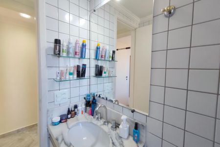 Apartamento à venda com 360m², 3 quartos e 2 vagasBanheiro Social