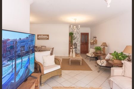 Apartamento à venda com 162m², 3 quartos e 1 vaga Apartamento à venda com 162m², 3 quartos e 1 vagaSala