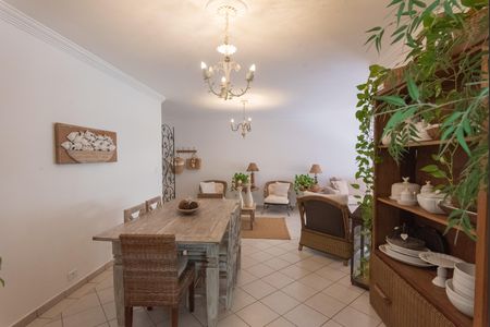 Apartamento à venda com 162m², 3 quartos e 1 vaga Apartamento à venda com 162m², 3 quartos e 1 vagaSala
