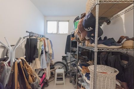 Apartamento à venda com 162m², 3 quartos e 1 vaga Apartamento à venda com 162m², 3 quartos e 1 vagaQuarto de Serviço
