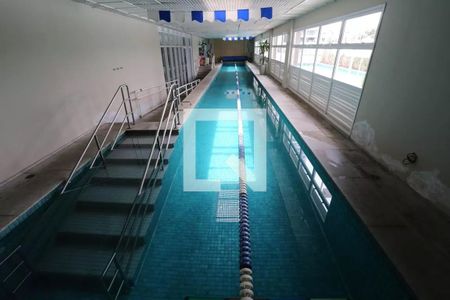 Apartamento à venda com 134m², 2 quartos e 2 vagasÁrea comum - Piscina Coberta