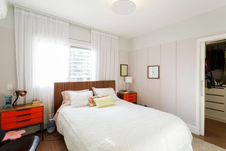 Apartamento à venda com 134m², 2 quartos e 2 vagasSuíte 2