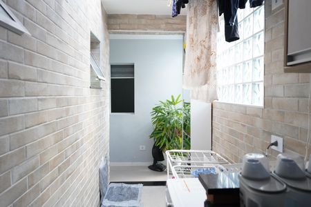 Casa de condomínio à venda com 124m², 3 quartos e 1 vagaÁrea de Serviço