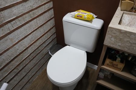 Casa de condomínio à venda com 124m², 3 quartos e 1 vagaLavabo