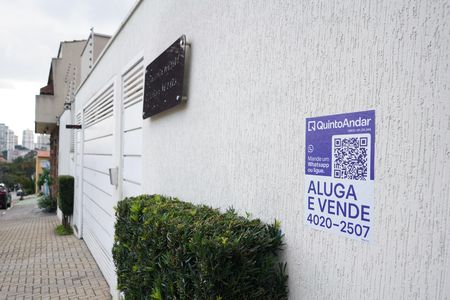 Casa de condomínio à venda com 124m², 3 quartos e 1 vagaPlaca