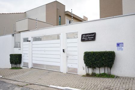 Casa de condomínio à venda com 124m², 3 quartos e 1 vagaFachada