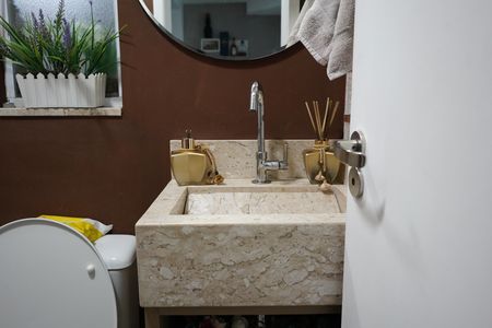 Casa de condomínio à venda com 124m², 3 quartos e 1 vagaLavabo
