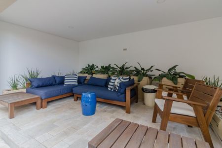 Apartamento à venda com 65m², 2 quartos e 1 vagaÁrea comum - Piscina