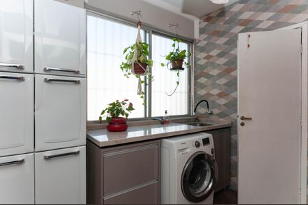 Apartamento à venda com 103m², 3 quartos e 1 vagaÁrea de Serviço