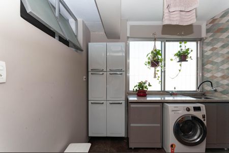 Apartamento à venda com 103m², 3 quartos e 1 vagaÁrea de Serviço