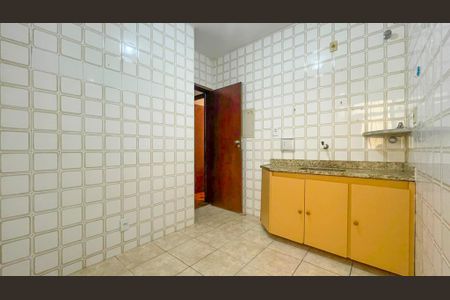 Apartamento à venda com 90m², 2 quartos e 1 vaga Apartamento à venda com 90m², 2 quartos e 1 vagaCozinha