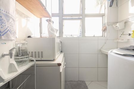 Apartamento à venda com 69m², 3 quartos e sem vaga Apartamento à venda com 69m², 3 quartos e sem vagaÁrea de Serviço