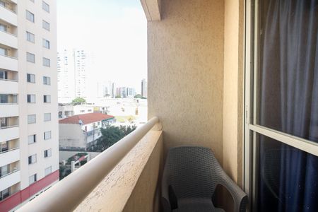 Apartamento à venda com 69m², 3 quartos e sem vaga Apartamento à venda com 69m², 3 quartos e sem vagaVaranda