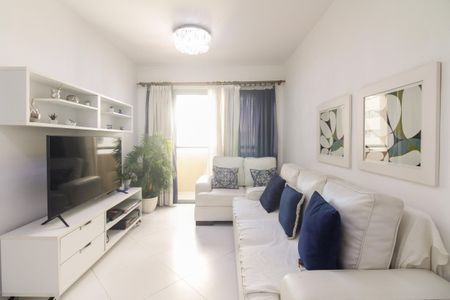Apartamento à venda com 69m², 3 quartos e sem vaga Apartamento à venda com 69m², 3 quartos e sem vagaSala
