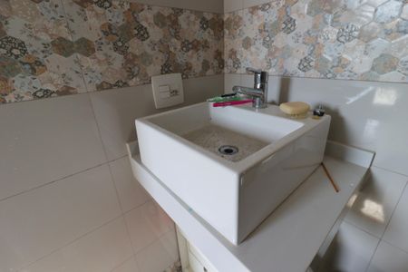 Apartamento à venda com 65m², 3 quartos e 1 vagaBanheiro da Suíte - Pia