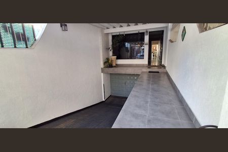 Casa à venda com 259m², 4 quartos e 2 vagasGaragem