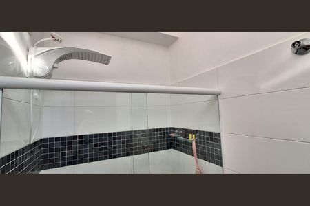 Casa à venda com 259m², 4 quartos e 2 vagasBanheiro Social