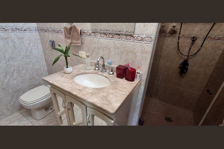 Casa à venda com 259m², 4 quartos e 2 vagasBanheiro Suíte