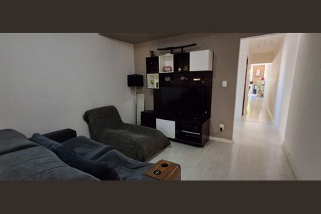 Casa à venda com 259m², 4 quartos e 2 vagasSala