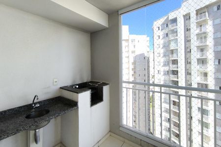 Apartamento à venda com 83m², 2 quartos e 2 vagasVaranda
