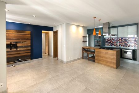 Apartamento à venda com 83m², 2 quartos e 2 vagasSala