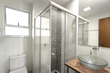 Apartamento à venda com 83m², 2 quartos e 2 vagasBanheiro 2