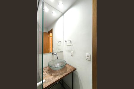 Apartamento à venda com 83m², 2 quartos e 2 vagasBanheiro 2