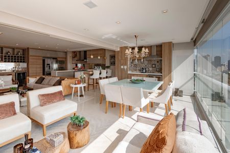 Apartamento à venda com 138m², 3 quartos e 2 vagasVaranda