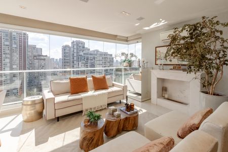 Apartamento à venda com 138m², 3 quartos e 2 vagasVaranda