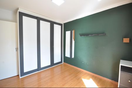 Casa à venda com 79m², 2 quartos e 2 vagasSuíte 1