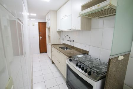 Apartamento à venda com 97m², 3 quartos e 2 vagasCozinha