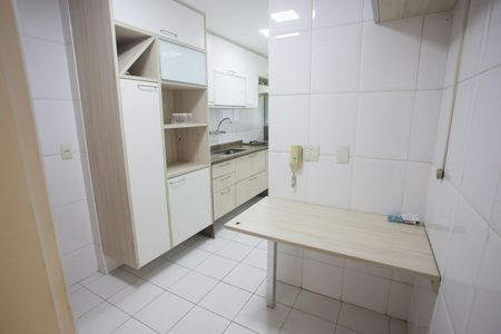 Apartamento à venda com 97m², 3 quartos e 2 vagasCozinha