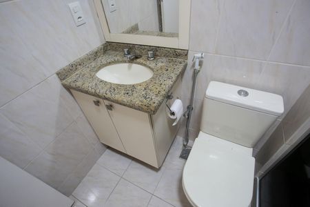 Apartamento à venda com 97m², 3 quartos e 2 vagasBanheiro Social