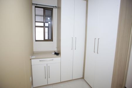 Apartamento à venda com 97m², 3 quartos e 2 vagasQuarto 2