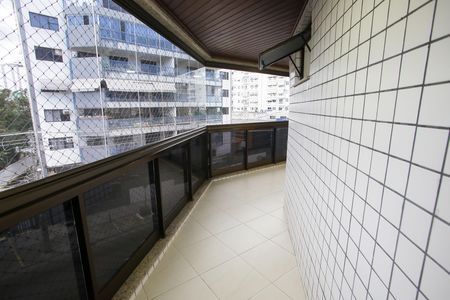 Apartamento à venda com 97m², 3 quartos e 2 vagasVaranda da Suíte