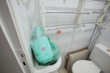 Apartamento à venda com 97m², 3 quartos e 2 vagasBanheiro de Serviço