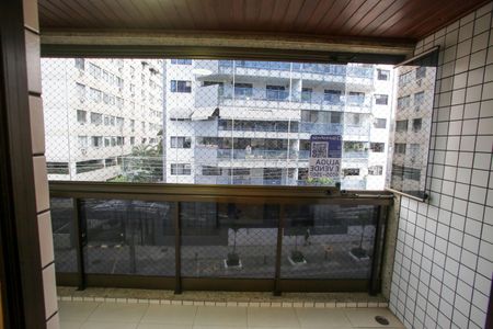 Apartamento à venda com 97m², 3 quartos e 2 vagasVaranda da Sala